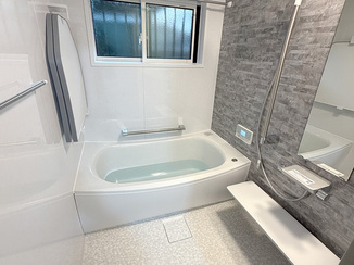 バスルームリフォーム 家事効率アップと快適空間を実現したバスルーム＆洗面所